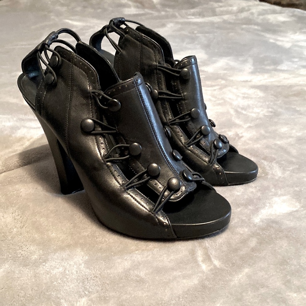 Bottega Veneta Leather Black Heels Sandals 39